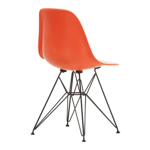 Cadeira Eames DSR em Fibra de Vidro / Base Preta